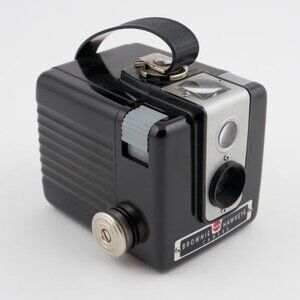 Antique Brownie Hawkeye camera